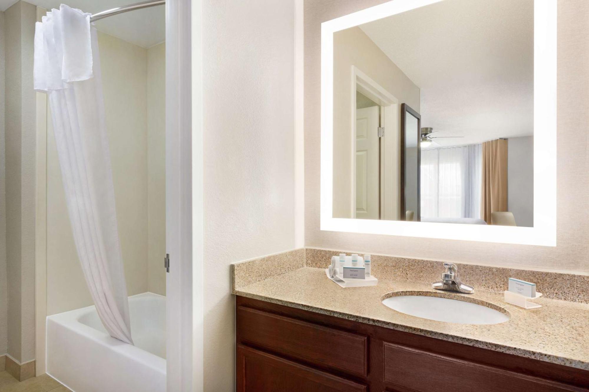 Homewood Suites By Hilton Dallas-Arlington Extérieur photo
